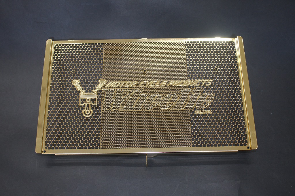 Z900RS ゴールドラジエター・コアガード（～'20）（'21～） | ヴィレットパーツ・スイングアーム Wheelie ウィリー